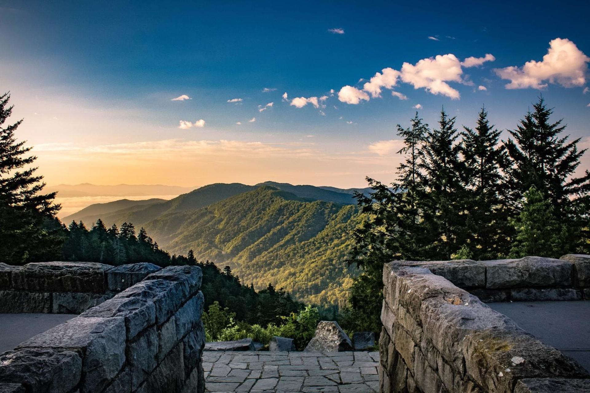 The Eagle'S Nest Mountain Cabin Гатлинбург Экстерьер фото